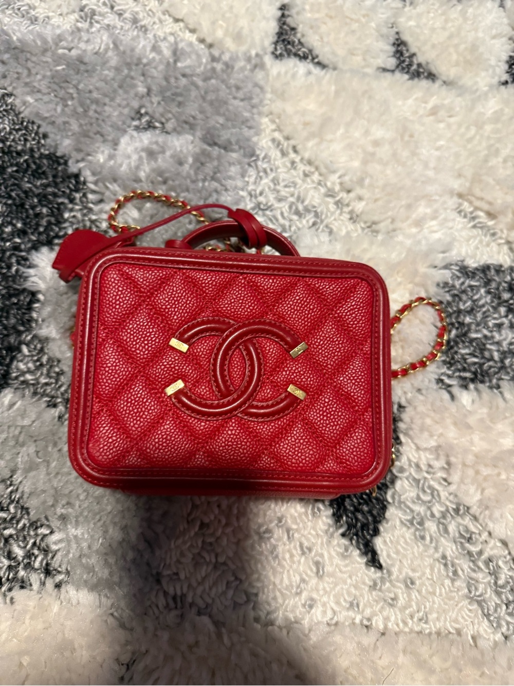 CHANEL Red Quilted Vanity Crossbody with Top Handle - Picture 6 of 14
